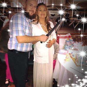 Meet your Posher, Elizabeth